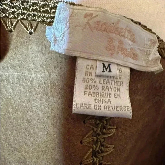 Kroshetta By Papillon Boho Hippie Leather vintage patchwork vest Women Size M - Picture 10 of 10